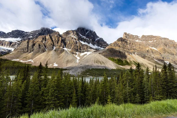 Las Montañas Rocosas Del Parque Nacional Banff Canadá —  Fotos de Stock