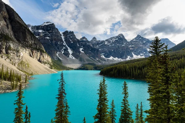 Lago Moraine Parque Nacional Banff Canadá Alberta — Foto de Stock