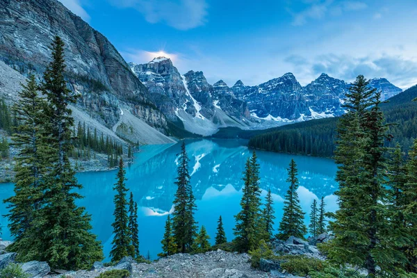 Lago Moraine Parque Nacional Banff Canadá Alberta — Foto de Stock