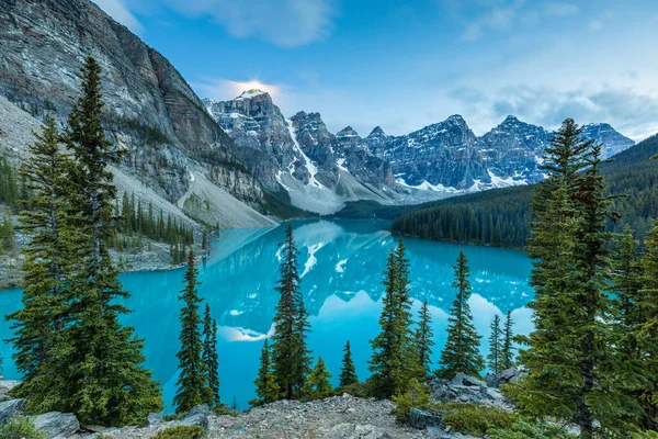 Lago Moraine Parque Nacional Banff Canadá Alberta — Foto de Stock