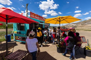 Drumheller Kanada Hoodoos tarafından Snackbar bir Snackbar İnsanlar, 12. Haziran 2019