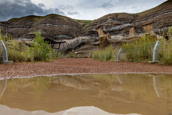 Los Hoodoos Alberta Por Drumheller Canadá —  Fotos de Stock