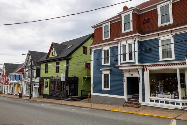 Casas Coloridas Cidade Lunenburg Nova Escócia Canadá Maio 2019 — Fotografia de Stock