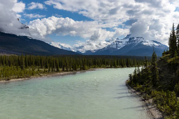 Saskatchewan River Crossing Rocky Mountains Canada — Stock fotografie