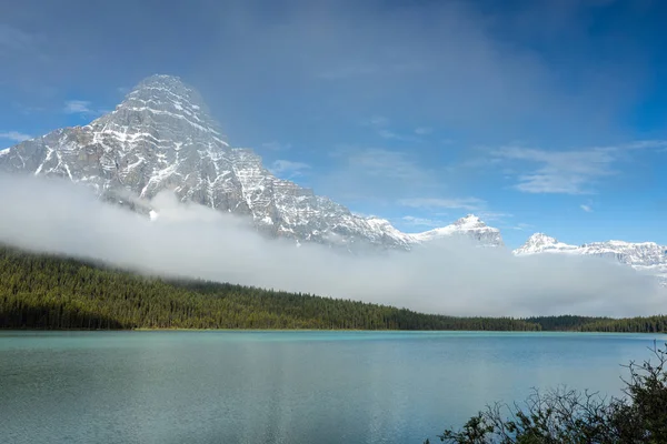 Lake Hector Den Kanadischen Felsigen Bergen Des Jaspis Nationalparks — Stockfoto