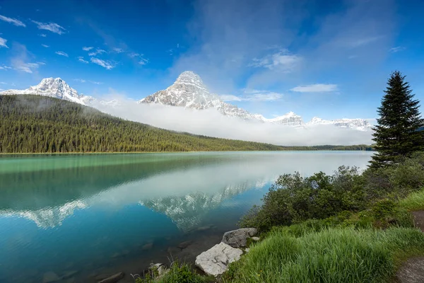 Lake Hector Den Kanadischen Felsigen Bergen Des Jaspis Nationalparks — Stockfoto