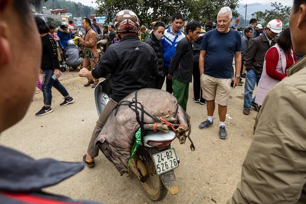 Menschen Auf Dem Bauernmarkt Von Bac Vietnam November 2019 — Stockfoto