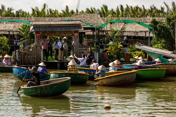 Turismo Cesta Barcos Hoi Vietnam Diciembre 2019 — Foto de Stock