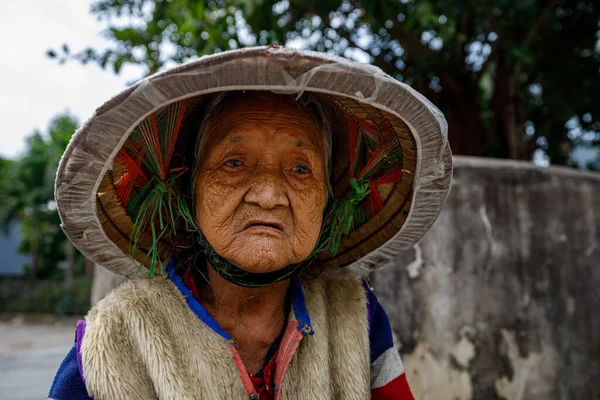 Portrait Old Woman Vietnam — Stock Photo, Image