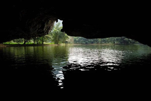 Paisaje Ninh Binh Con Las Cuevas Tam Coc Trang —  Fotos de Stock