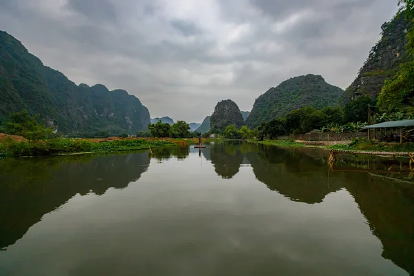 Paisaje Ninh Binh Con Las Cuevas Tam Coc Trang — Foto de Stock