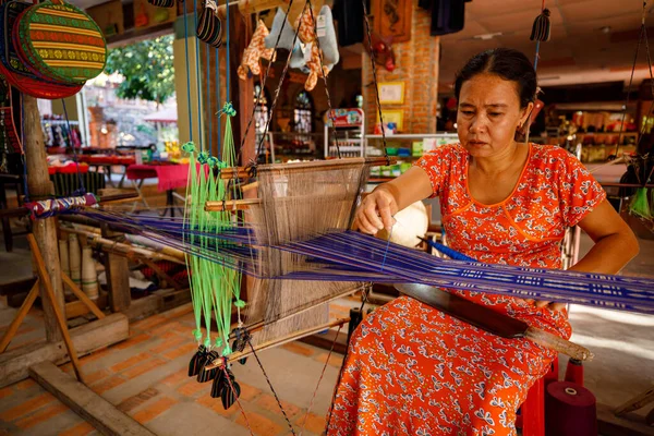 Handarbeit Und Weberei Von Einer Frau Vietnam — Stockfoto