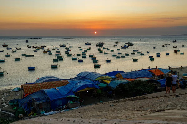 Strand Und Fischerboote Der Bucht Von Mui Vietnam — Stockfoto