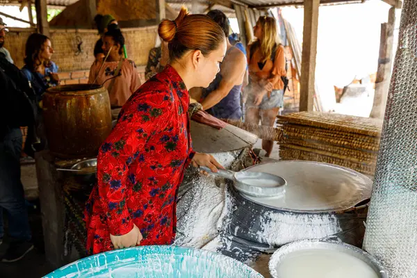 Reispapierproduktion Mekong Delta Bei Cai Rang Vietnam Dezember 2019 — Stockfoto