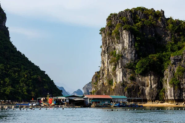 Schwimmendes Dorf Der Bucht Von Long Vietnam — Stockfoto