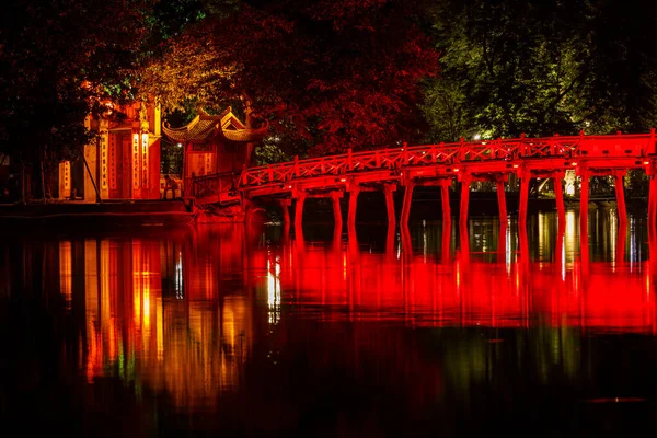 Templo Ngoc Son Lago Hoan Kiem Hanói Vietnã — Fotografia de Stock