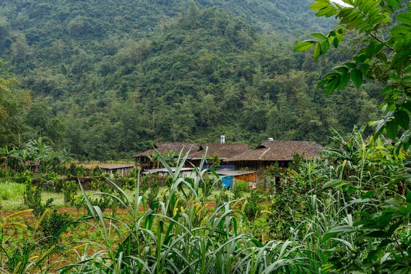 Traditionell Stary Dom Bac Son Valley Wietnamie — Zdjęcie stockowe