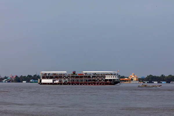 在湄公河上的船只 28岁 在越南的蔡江 December 2018 — 图库照片
