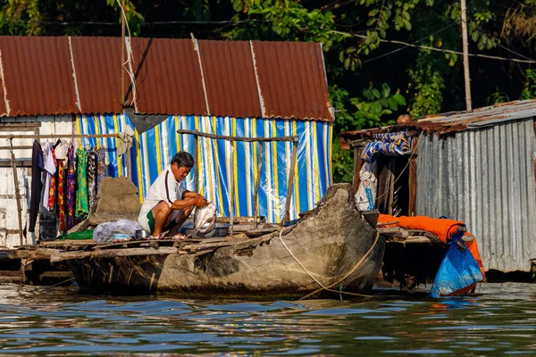 Pêcheur Sur Mékong Cai Rang Vietnam Décembre 2019 — Photo