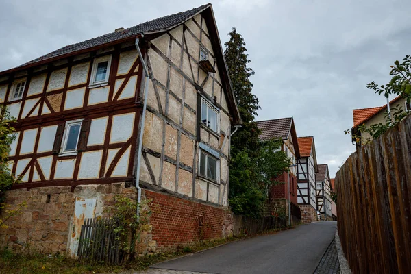Almanya Nın Herleshausen Köyünde Yarı Keresteli Evler — Stok fotoğraf