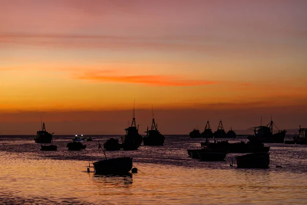 Haven Van Mui Vietnam Met Vissersboten Bij Zonsondergang — Stockfoto