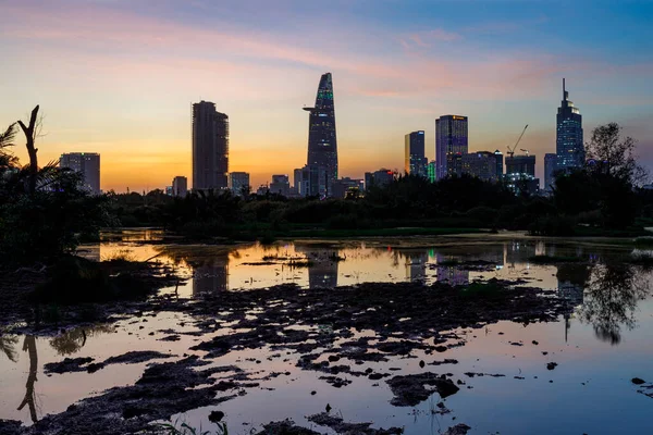 Zachód Słońca Nad Miastem Chi Minh Wietnamie — Zdjęcie stockowe