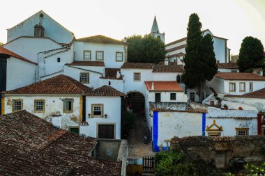 Obidos, Portekiz Güzel Köyü Şehir Duvarı ve kale görünümü 