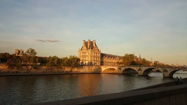 Paris Beautiful Evening Sena Louvre — Stock Photo, Image