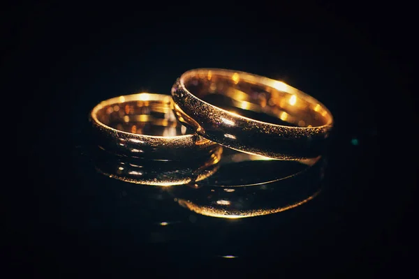 Dos Anillos Boda Oro Cerca — Foto de Stock