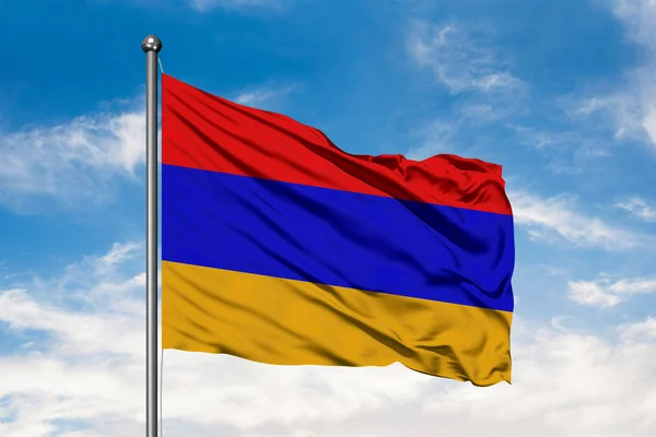 Прапор Вірменії Розмахуючи Вітрі Білий Сніг Блакитному Небі Прапор Вірменії — стокове фото