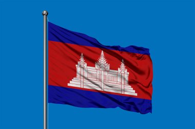 Kamboçya derin mavi gökyüzü karşı rüzgarda sallayarak bayrak. Kamboçya bayrağı.