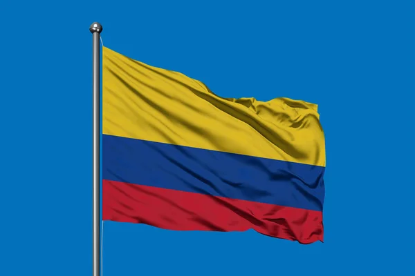 Flaga Kolumbii Macha Wietrze Przeciw Błękitne Niebo Flaga Kolumbii — Zdjęcie stockowe