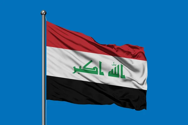 Die Irakische Flagge Weht Wind Vor Tiefblauem Himmel Irakische Flagge — Stockfoto