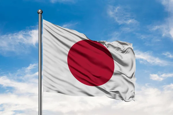 Bendera Jepang Melambai Dalam Angin Melawan Langit Biru Berawan Putih — Stok Foto