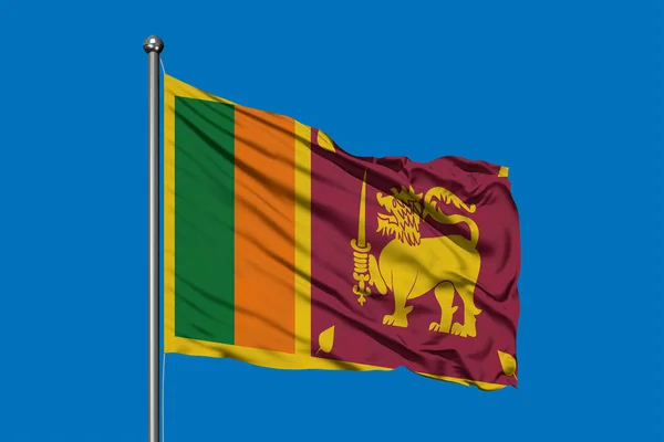 Bandeira Sri Lanka Acenando Vento Contra Céu Azul Profundo Bandeira — Fotografia de Stock