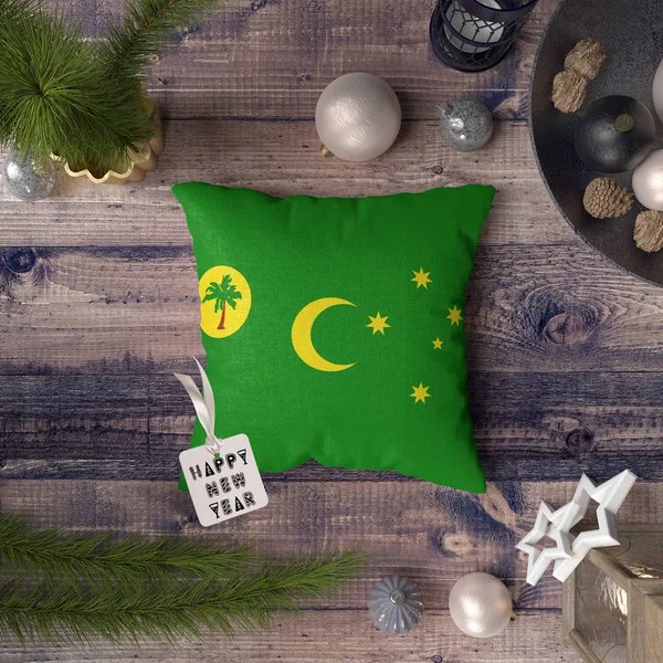 Etiqueta Feliz Año Nuevo Con Bandera Cocos Island Almohada Concepto — Foto de Stock