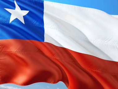 Şili derin mavi gökyüzü karşı rüzgarda sallayarak bayrak. Yüksek kaliteli kumaş.