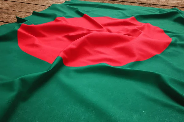 Bandera Bangladesh Sobre Fondo Escritorio Madera Bandera Bangladesh Seda Vista — Foto de Stock
