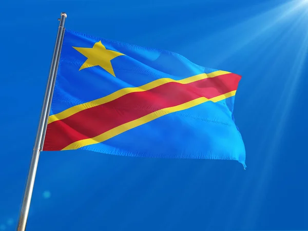 Bandera Nacional Del Congo Ondeando Poste Contra Fondo Azul Profundo — Foto de Stock