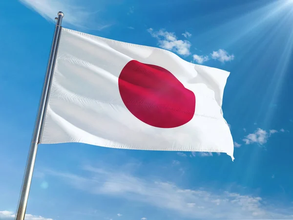 Bendera Nasional Jepang Melambaikan Tangan Tiang Dengan Latar Langit Biru — Stok Foto