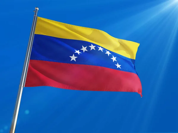Wenezueli Krajowego Flaga Macha Słupie Tle Ciemnoniebieskiego Nieba Wysokiej Rozdzielczości — Zdjęcie stockowe