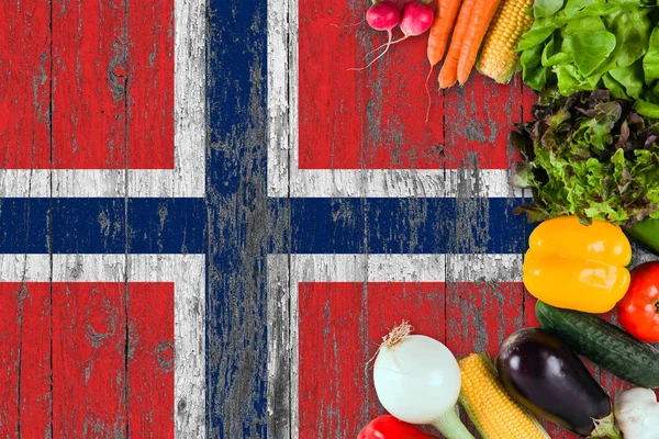 Frisches Gemüse Aus Norwegen Auf Dem Tisch Kochkonzept Auf Hölzernem — Stockfoto