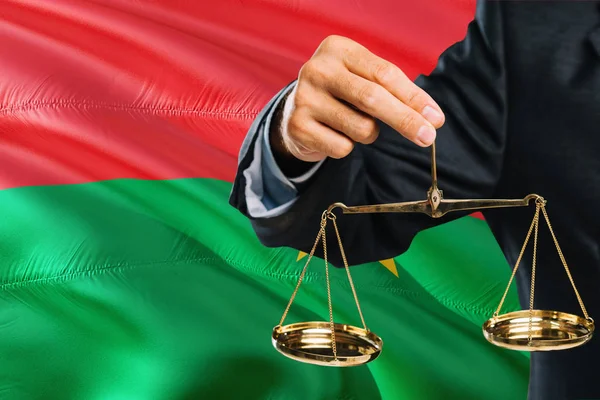 Bíró Gazdaság Arany Mérleg Igazság Burkina Faso Integetett Zászló Háttér — Stock Fotó