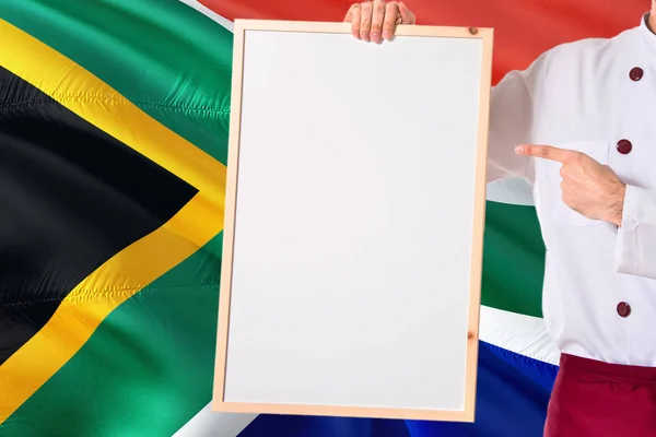 Шеф Кухар Проведення Пусті Дошці Меню Фоні Прапор Південної Африки — стокове фото