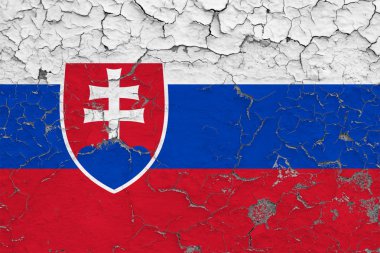 Slovakya bayrağı kırık kirli duvara boyalı. Vintage tarzı yüzeyi Ulusal desen.