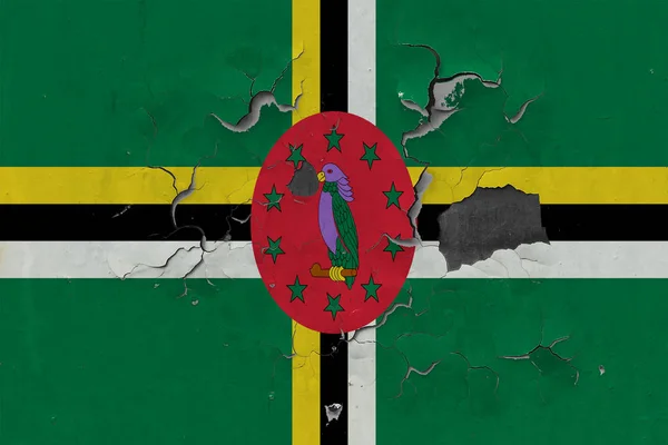 Εσωτερικη Grungy Κατεστραμμένα Και Ξεπερασμένο Ντομίνικα Σημαία Στον Τοίχο Ξεφλούδισμα — Φωτογραφία Αρχείου