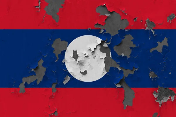 Закрыть Гигантский Поврежденный Выветрившийся Флаг Лаоса Стене Снимая Краску Увидеть — стоковое фото