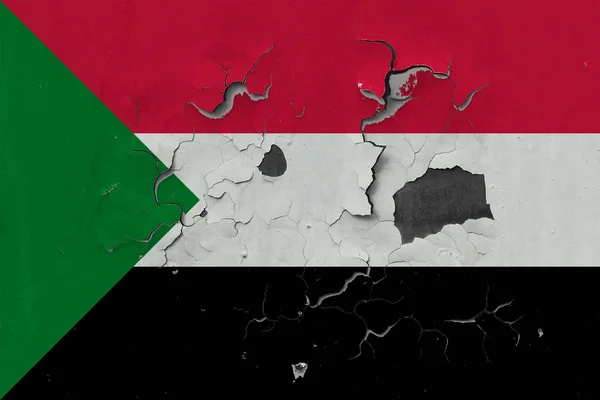 Detailní Záběr Výstřední Poškozené Zvětralé Vlajka Súdánu Zdi Odlupuje Barva — Stock fotografie
