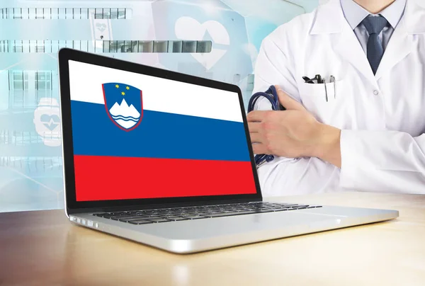 Eslovenia Sistema Salud Tema Tecnología Bandera Eslovena Pantalla Del Ordenador — Foto de Stock