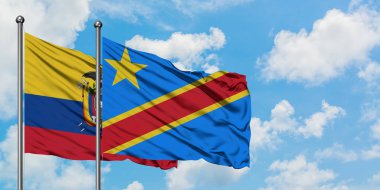 Ekvador ve Kongo bayrağı birlikte beyaz bulutlu mavi gökyüzüne karşı rüzgarda sallayarak. Diplomasi kavramı, uluslararası ilişkiler.